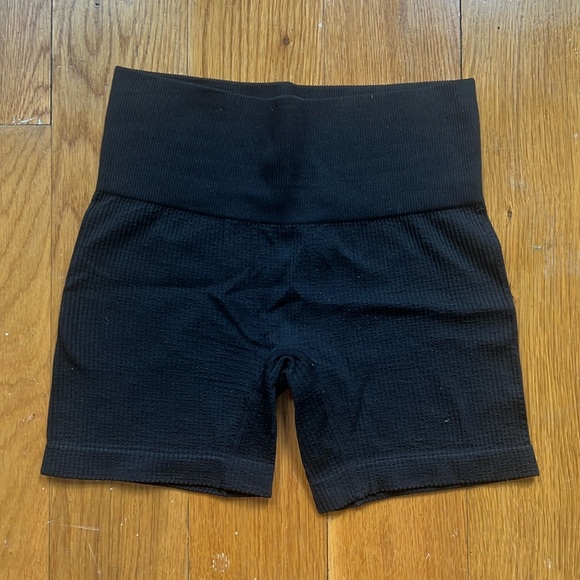 Waffle texture bike shorts - Picture 1 of 3